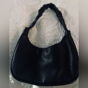 NWOT UNBRANDED SMALL SHOULDER BAG PURSE BLACK